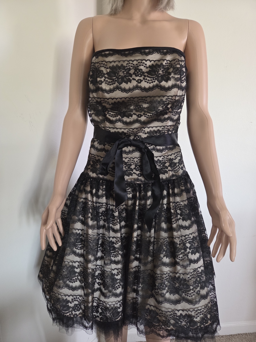 Jessica McClintock Gunne Sax Juniors Black Lace Overlay Cocktail Dress Size 9/10